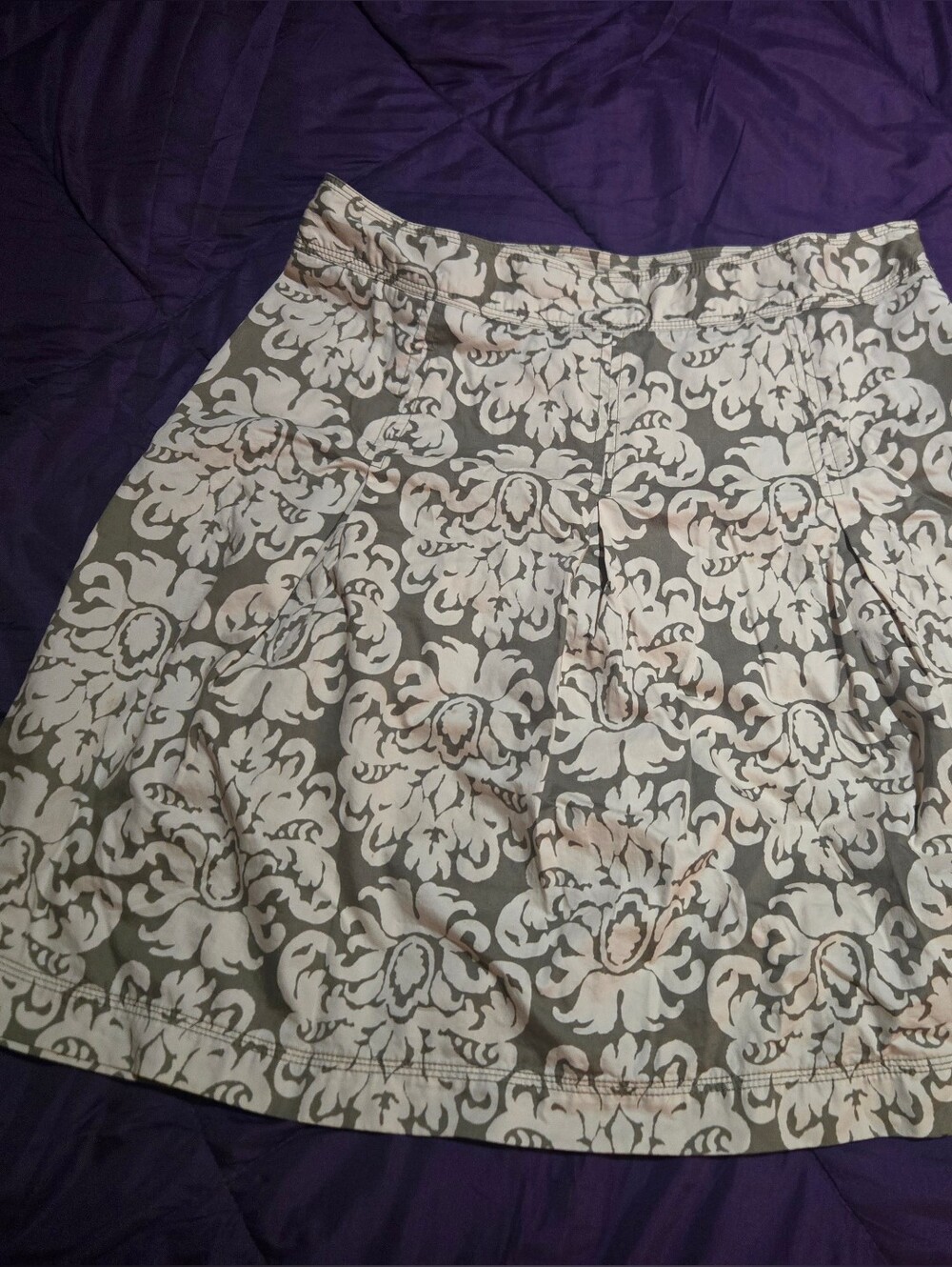 Sexy Grey and White Floral Skirt By Merona, With Zipper On Hip, Knee Length